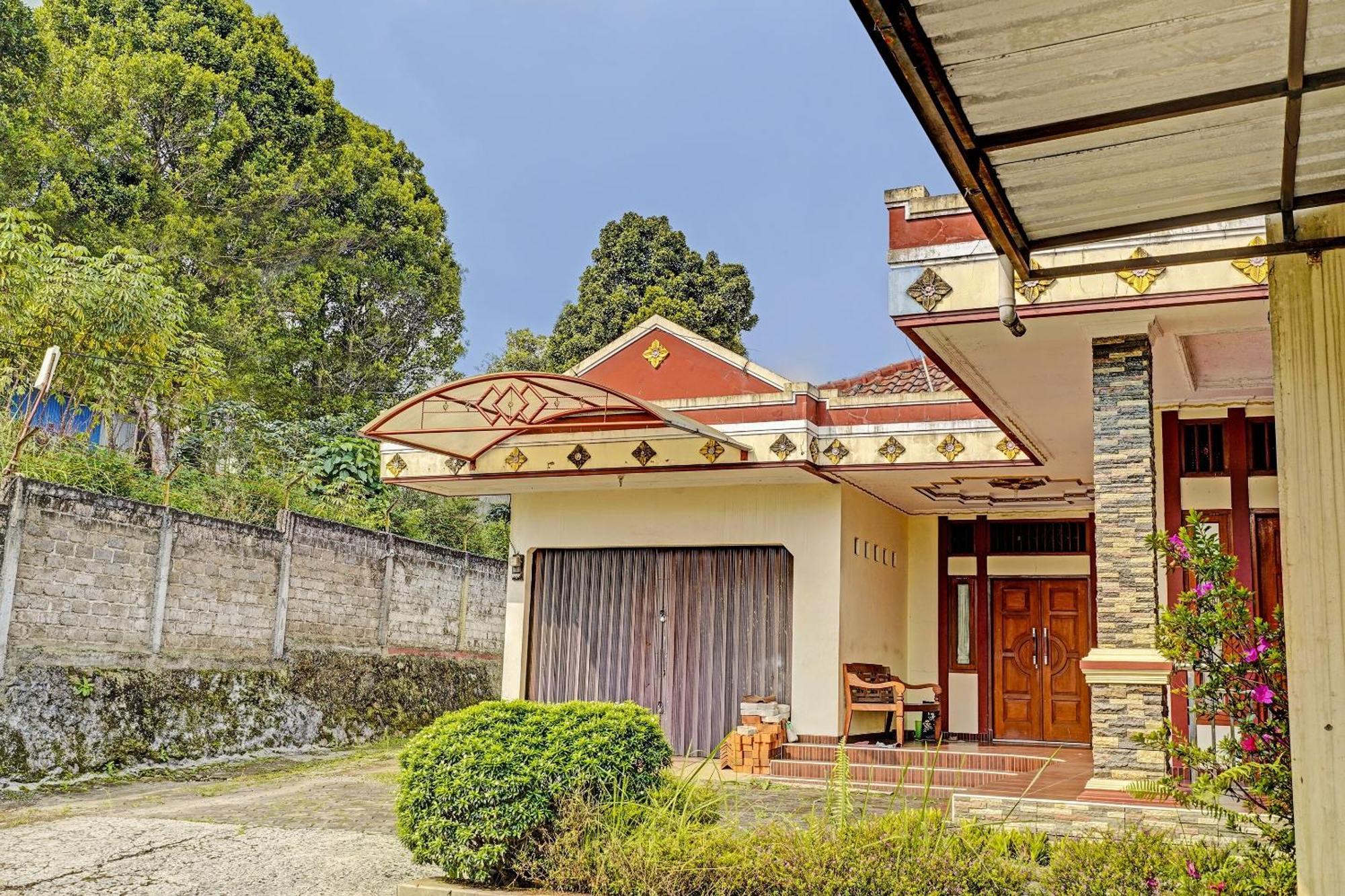 Oyo Life 91469 Pondok Pelita Lembang Eksteriør billede